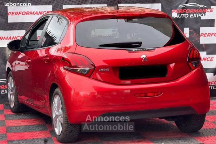 Peugeot 208 1.2 VTi phase 2 année 07-2018 117.000KM Certifié Garantie 3 Mois a 5390euro - <small></small> 5.390 € <small>TTC</small> - #4