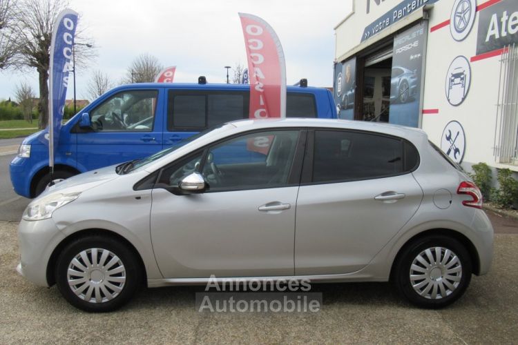 Peugeot 208 1.2 VTI STYLE 5P - <small></small> 5.490 € <small>TTC</small> - #5