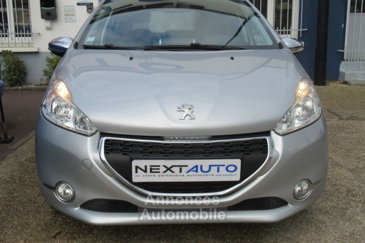 Peugeot 208 1.2 VTI STYLE 5P - <small></small> 5.490 € <small>TTC</small> - #6