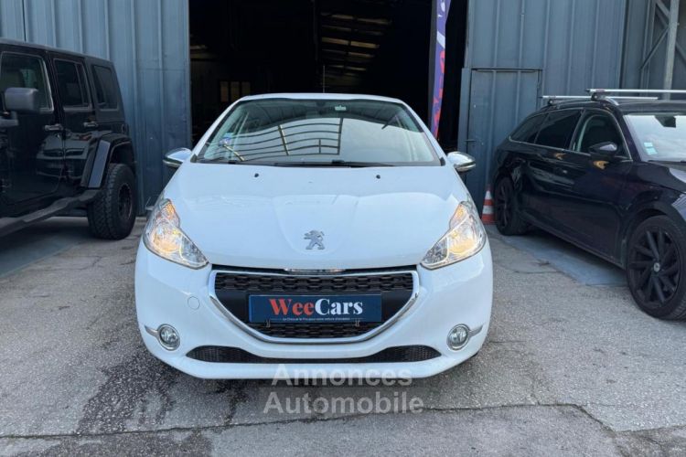 Peugeot 208 1.2i 12V - 82 ch style - <small></small> 9.990 € <small>TTC</small> - #2