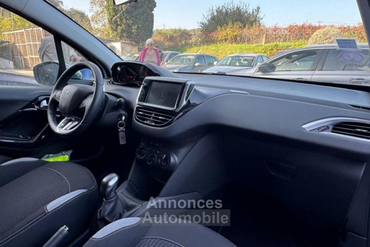 Peugeot 208 1.2i 12V - 82 ch style - <small></small> 9.990 € <small>TTC</small> - #14