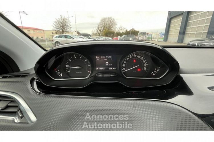 Peugeot 208 1.2i 12V S&S - 110 BERLINE GT Line PHASE 2 - <small></small> 8.290 € <small>TTC</small> - #4