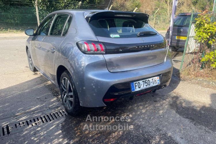 Peugeot 208 1.2i 130CV - <small></small> 12.990 € <small>TTC</small> - #11