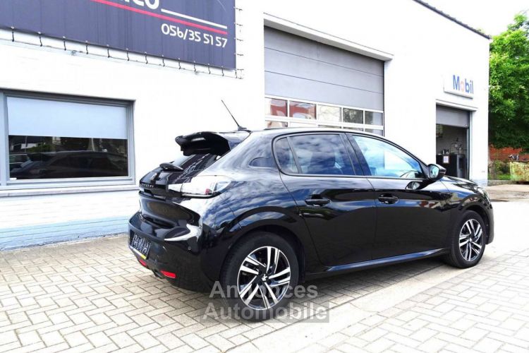 Peugeot 208 1.2i 5d. Allure CARPLAY,CAMERA,NAV,CRUISE,FULL LED - <small></small> 17.500 € <small>TTC</small> - #4