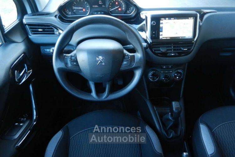 Peugeot 208 1.2i 82cv Style (Navigation pdc Bluetooth Clim) - <small></small> 7.850 € <small>TTC</small> - #9