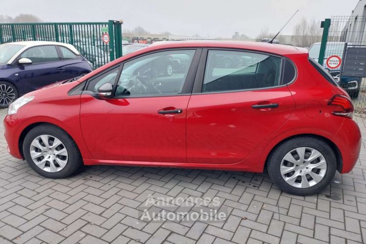 Peugeot 208 1.2i Access--AIRCO--BLUETTOOTH--GARANTIE.12.MOIS- - <small></small> 8.990 € <small>TTC</small> - #4