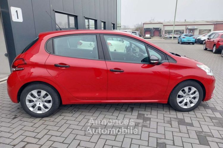 Peugeot 208 1.2i Access--AIRCO--BLUETTOOTH--GARANTIE.12.MOIS- - <small></small> 8.990 € <small>TTC</small> - #8