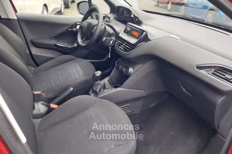 Peugeot 208 1.2i Access--AIRCO--BLUETTOOTH--GARANTIE.12.MOIS- - <small></small> 8.990 € <small>TTC</small> - #9