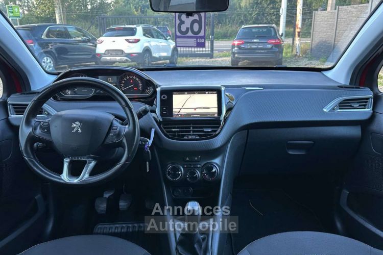 Peugeot 208 1.2i Allure CARPLAY-LED-NAVI-PDC-CRUISE-ANDROID - <small></small> 8.690 € <small>TTC</small> - #5