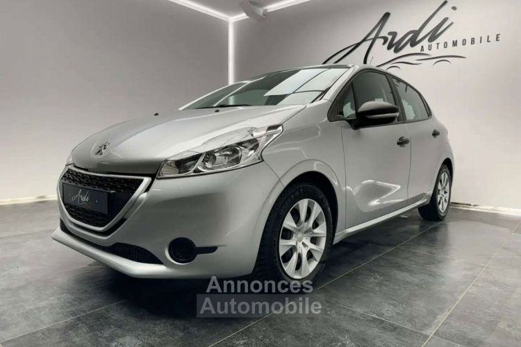 Peugeot 208 1.2i GARANTIE 12 MOIS 1er PROPRIETAIRE - <small></small> 7.950 € <small>TTC</small> - #1