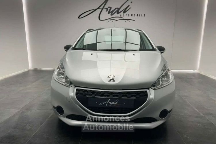 Peugeot 208 1.2i GARANTIE 12 MOIS 1er PROPRIETAIRE - <small></small> 7.950 € <small>TTC</small> - #2