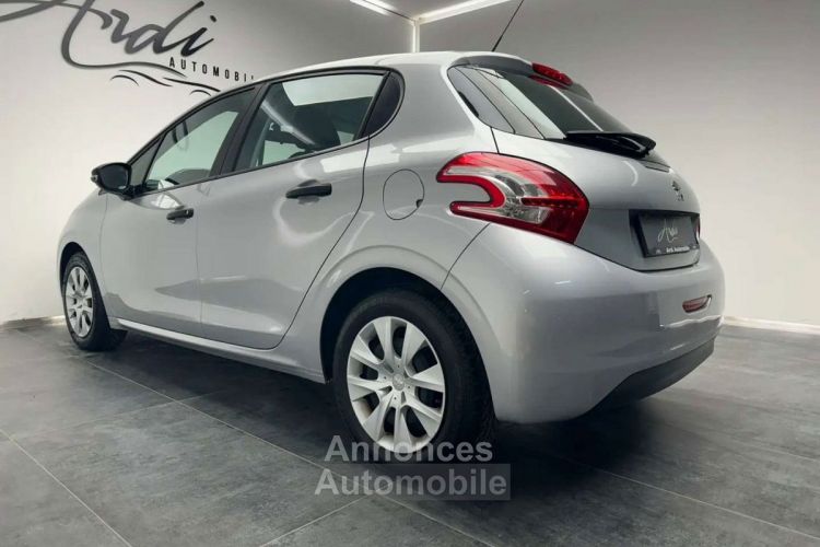 Peugeot 208 1.2i GARANTIE 12 MOIS 1er PROPRIETAIRE - <small></small> 7.950 € <small>TTC</small> - #6