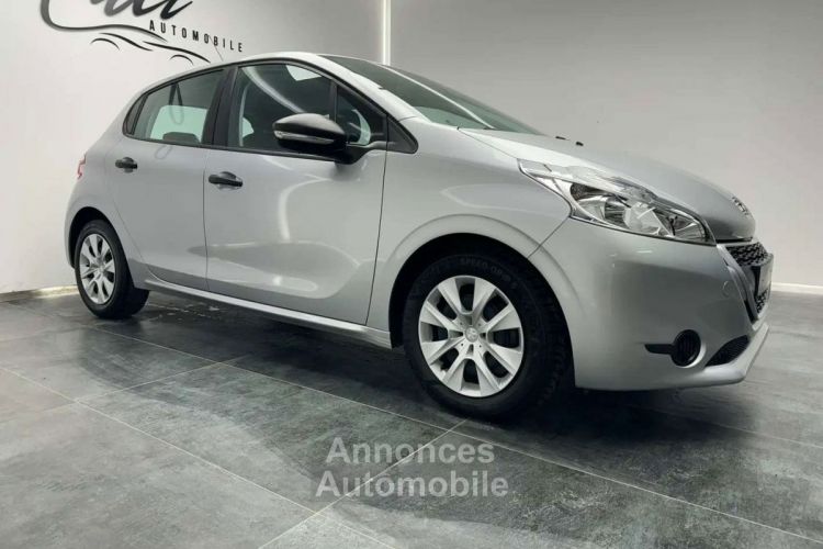 Peugeot 208 1.2i GARANTIE 12 MOIS 1er PROPRIETAIRE - <small></small> 7.950 € <small>TTC</small> - #11