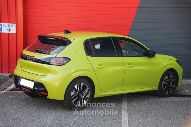 Peugeot 208 1.2i PureTech 100 Allure GPS CAMERA AVANT ET ARRIERE JAUNE AGUEDA - <small></small> 17.970 € <small></small> - #2