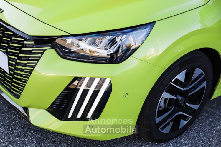 Peugeot 208 1.2i PureTech 100 Allure GPS CAMERA AVANT ET ARRIERE JAUNE AGUEDA - <small></small> 17.970 € <small></small> - #21