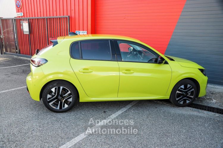 Peugeot 208 1.2i PureTech 100 Allure GPS CAMERA AVANT ET ARRIERE JAUNE AGUEDA - <small></small> 17.970 € <small></small> - #25