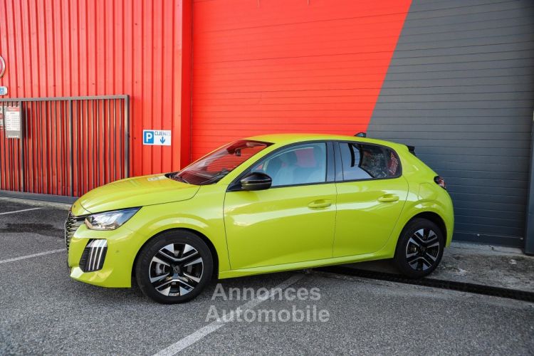 Peugeot 208 1.2i PureTech 100 Allure GPS CAMERA AVANT ET ARRIERE JAUNE AGUEDA - <small></small> 17.970 € <small></small> - #47