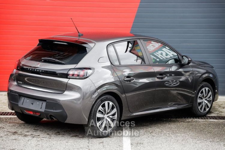 Peugeot 208 1.2i PureTech 100 EAT8 Active GPS CARPLAY RADAR ARR BOITE AUTOMATIQUE - <small></small> 16.980 € <small>TTC</small> - #2