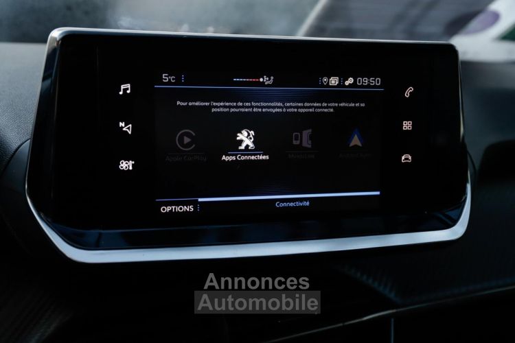 Peugeot 208 1.2i PureTech 100 EAT8 Active GPS CARPLAY RADAR ARR BOITE AUTOMATIQUE - <small></small> 16.980 € <small>TTC</small> - #11