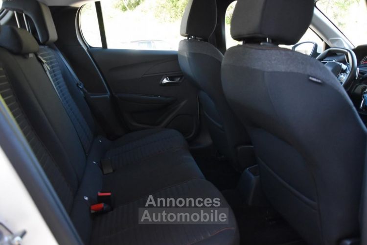 Peugeot 208 1.2i PureTech 12V S&S - 100 - BV EAT8 II 2019 BERLINE Active PHASE 1 - <small></small> 14.990 € <small>TTC</small> - #4