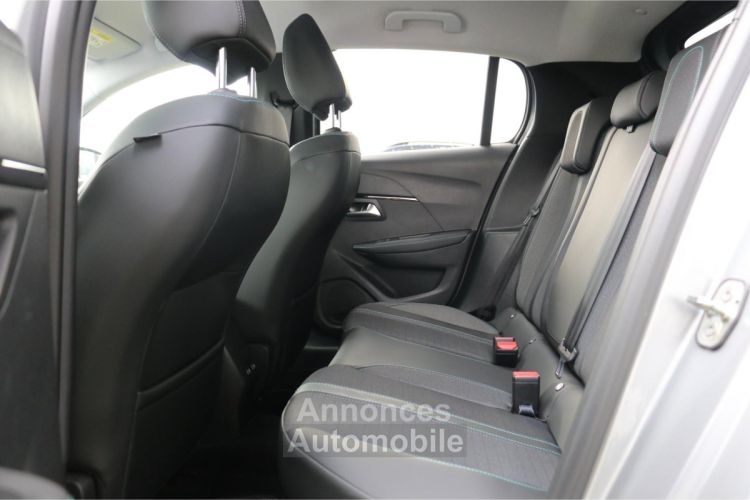 Peugeot 208 1.2i PureTech 12V S&S - 100 II BERLINE Allure PHASE 1 - <small></small> 10.900 € <small>TTC</small> - #44