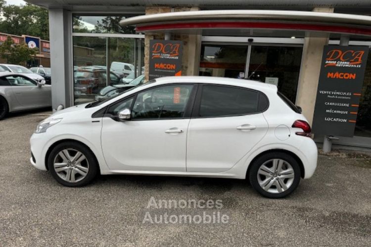 Peugeot 208 1.2i PureTech 12V S&S - 82  BERLINE Signature PHASE 2 - <small></small> 10.990 € <small>TTC</small> - #6