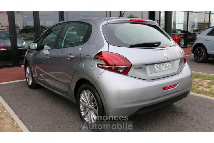 Peugeot 208 1.2i PureTech 12V S&S - 82 BERLINE Active PHASE 2 - <small></small> 11.490 € <small></small> - #9