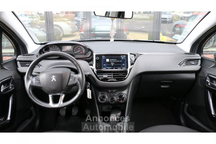 Peugeot 208 1.2i PureTech 12V S&S - 82 BERLINE Active PHASE 2 - <small></small> 11.490 € <small></small> - #43