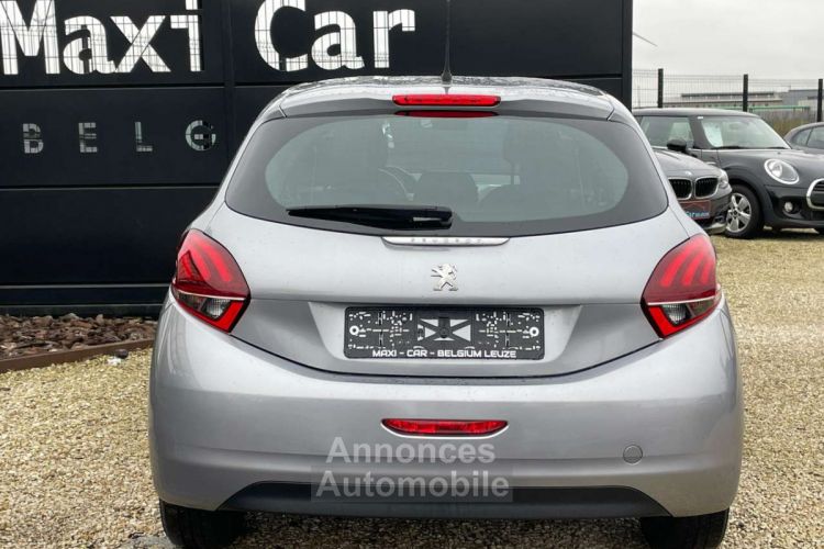 Peugeot 208 1.2i PureTech Like S-Climatisation-Cruise control - <small></small> 9.990 € <small>TTC</small> - #5