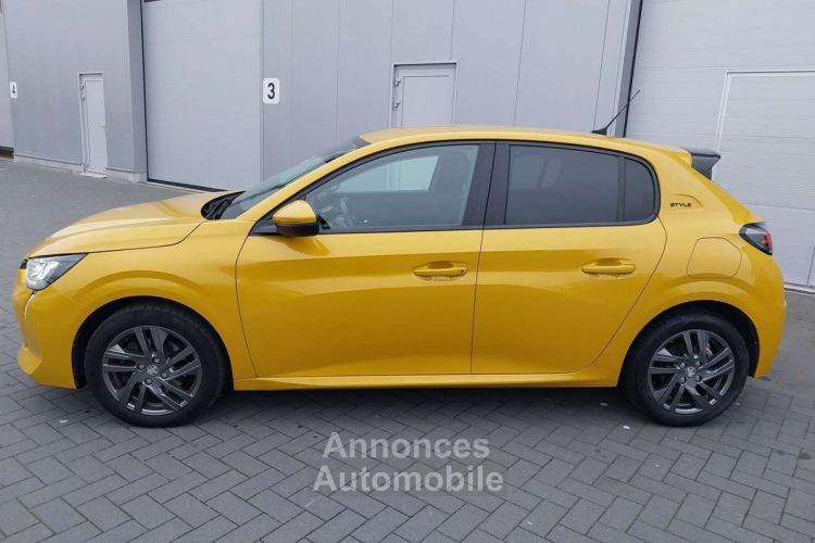 Peugeot 208 1.2i PureTech Style-AUTOMATIQUE-ANDROID.AUTO- - <small></small> 14.990 € <small>TTC</small> - #4