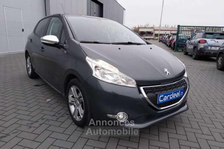 Peugeot 208 1.2i Style-GPS-AIRCO-BLUETOOTH-GARANTIE.12.MOIS- - <small></small> 7.490 € <small>TTC</small> - #1