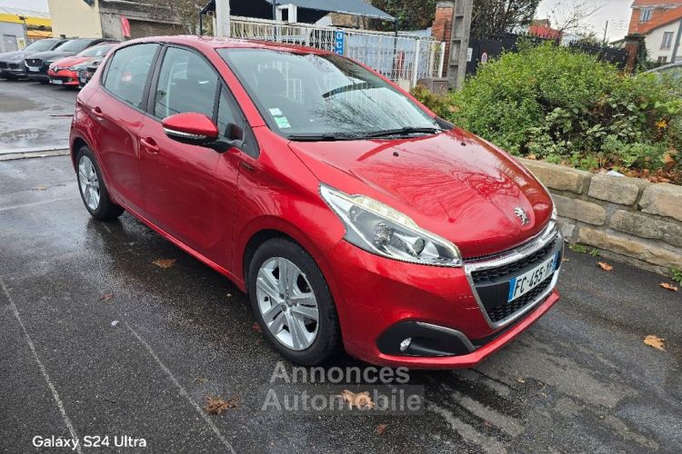 Peugeot 208 1.2l 82ch Signature 01-2019 GARANTIE - <small></small> 6.990 € <small>TTC</small> - #2