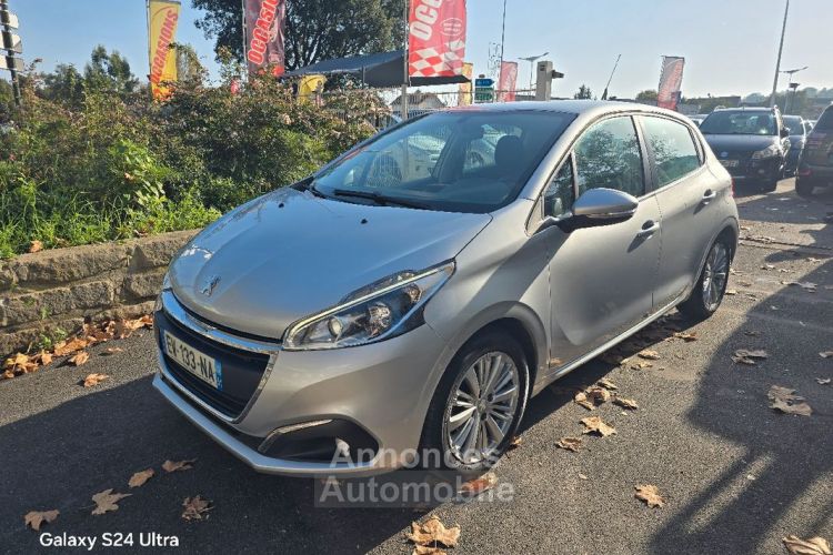 Peugeot 208 1.2l Ess 82ch GARANTIE - <small></small> 5.990 € <small>TTC</small> - #1