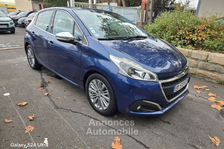 Peugeot 208 1.2l Ess 82ch Style 02-2017 GARANTIE - <small></small> 6.990 € <small>TTC</small> - #2