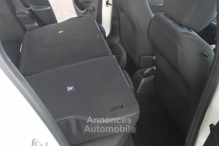 Peugeot 208 1.2L PURETECH 12V 75CV BTE 5 VT PACK LIFE 5 PORTES 2020 54082KM ÉTAT NEUF GARANTIE 6 MOIS MOT/B - <small></small> 12.590 € <small>TTC</small> - #57