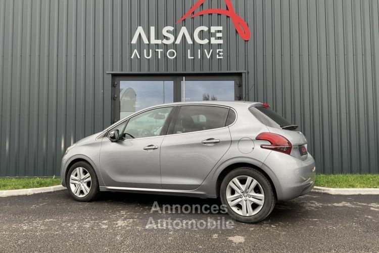 Peugeot 208 1.2l S&S 110CH Allure Business - 1MAIN - <small></small> 11.900 € <small></small> - #3