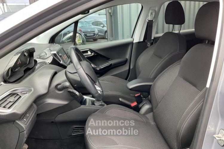 Peugeot 208 1.2l S&S 110CH Allure Business - 1MAIN - <small></small> 11.900 € <small></small> - #8