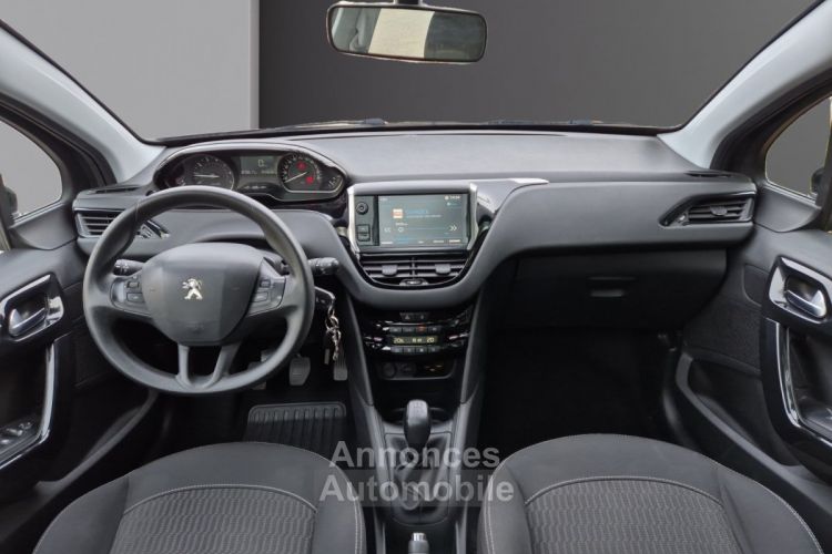 Peugeot 208 1.2VTI 82ch BVM5 ALLURE/CARPLAY/TOIT PANO/SIEGES CHAUFFANTS/COURROIE NEUVE/GARANTIE 12 MOIS - <small></small> 8.480 € <small>TTC</small> - #2