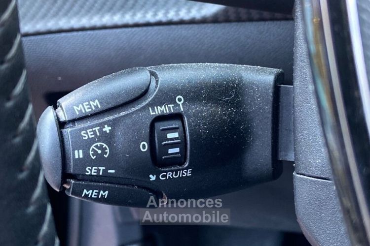 Peugeot 208 136 ALLURE GPS Caméra ADML 11kW - <small></small> 20.950 € <small>TTC</small> - #16