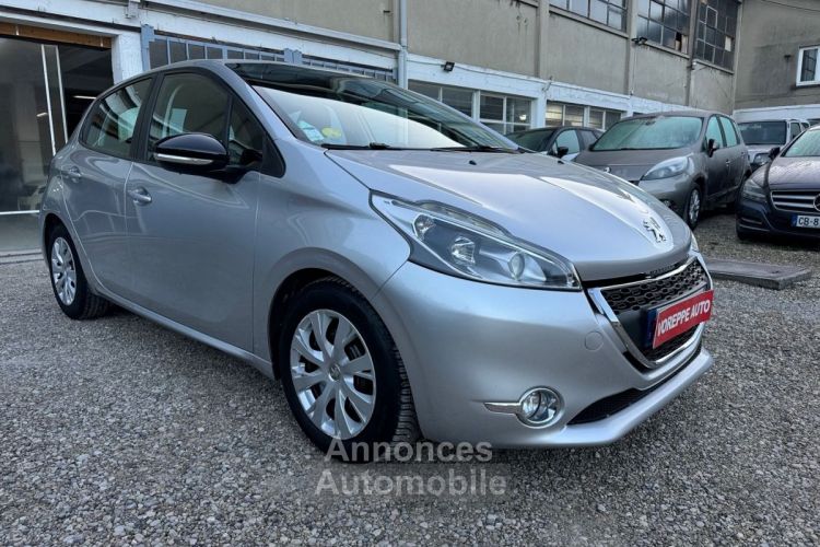 Peugeot 208 1.4 E-HDI FAP BUSINESS BMP5 5P/ CRITAIR 2 / - <small></small> 8.999 € <small>TTC</small> - #3