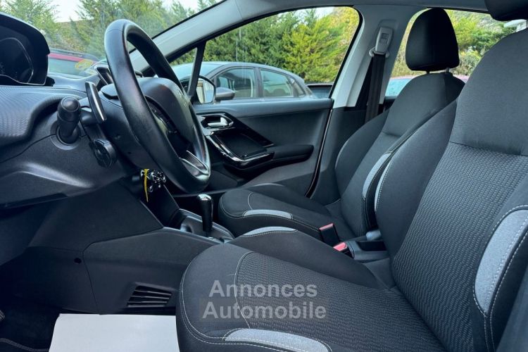 Peugeot 208 1.4 E-HDI FAP BUSINESS BMP5 5P/ CRITAIR 2 / - <small></small> 8.999 € <small>TTC</small> - #9