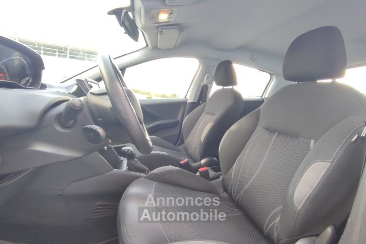 Peugeot 208 1.4 HDI 68 ACTIVE - <small></small> 7.990 € <small>TTC</small> - #13