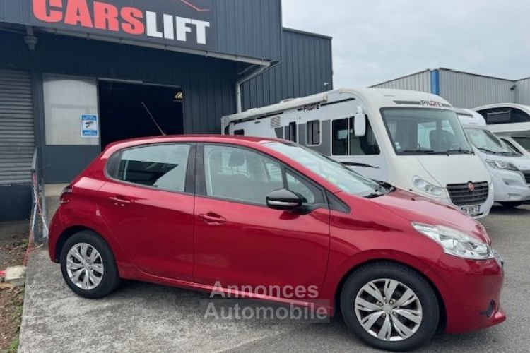 Peugeot 208 1.4 HDi 68ch ACTIVE - SUIVI HISTORIQUE COMPLET, GTE 12 MOIS - <small></small> 7.890 € <small>TTC</small> - #9