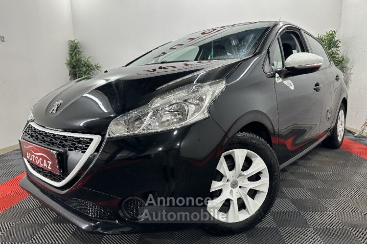 Peugeot 208 1.4 HDi 68ch BVM5 Like - <small></small> 7.990 € <small>TTC</small> - #2