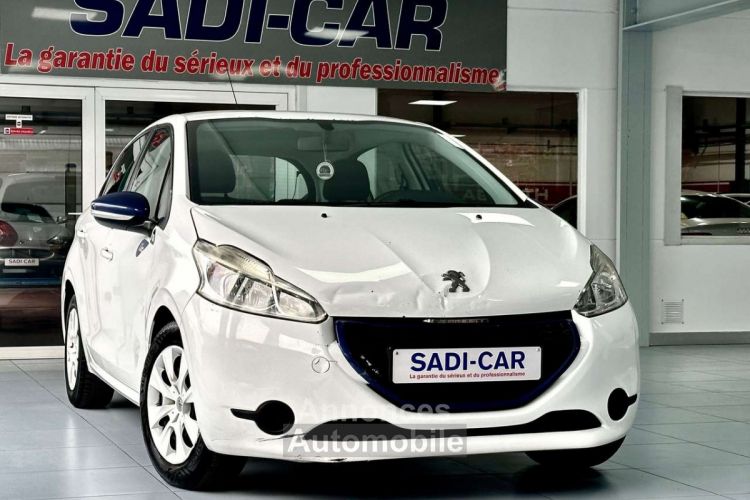 Peugeot 208 1.4 HDi 68cv 5P Série Like - <small></small> 4.990 € <small>TTC</small> - #1