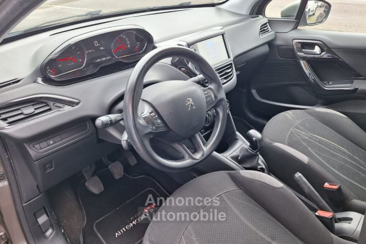 Peugeot 208 1.4 HDI 70 Active 2eme main - <small></small> 8.490 € <small>TTC</small> - #12