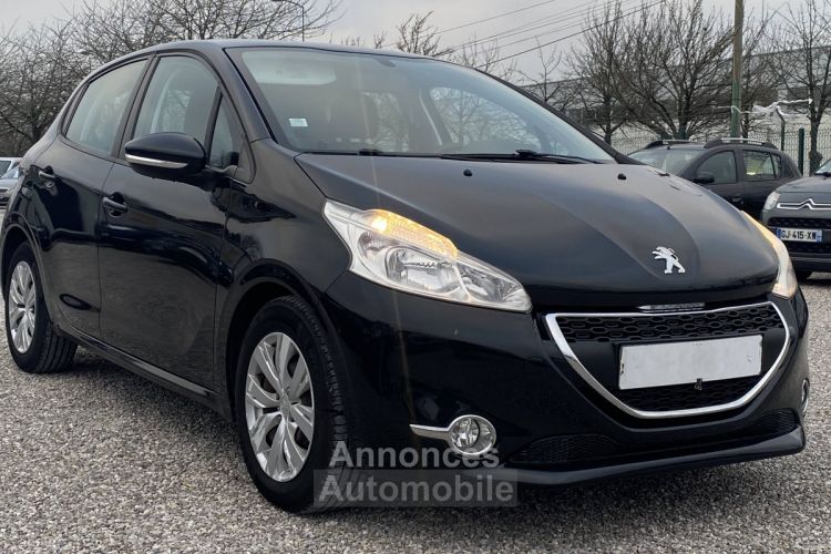 Peugeot 208 1.4 HDi FAP Business 5p - <small></small> 8.500 € <small>TTC</small> - #1