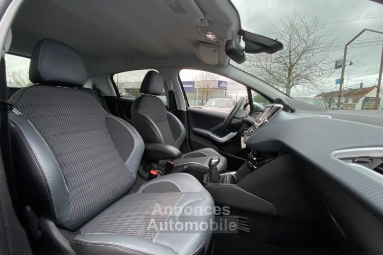 Peugeot 208 1.4 HDi FAP Business Pack 5p - <small></small> 7.500 € <small>TTC</small> - #14