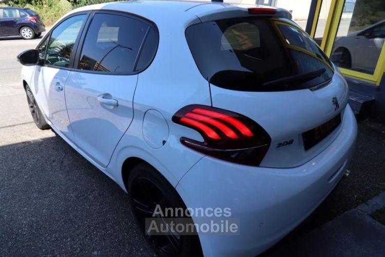 Peugeot 208 1.5 BLUEHDI 100 CH GT LINE + CARPLAY CAMERA RECUL - <small></small> 12.989 € <small>TTC</small> - #4