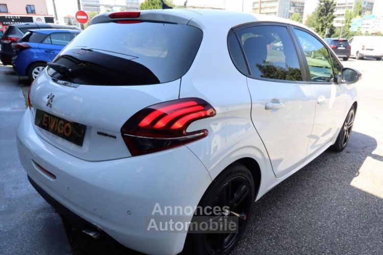 Peugeot 208 1.5 BLUEHDI 100 CH GT LINE + CARPLAY CAMERA RECUL - <small></small> 12.989 € <small>TTC</small> - #6